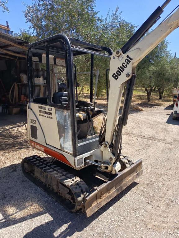 Bobcat 322 Photo 2