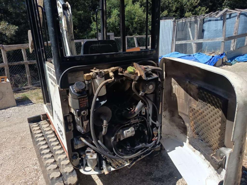 Bobcat 322 Photo 3