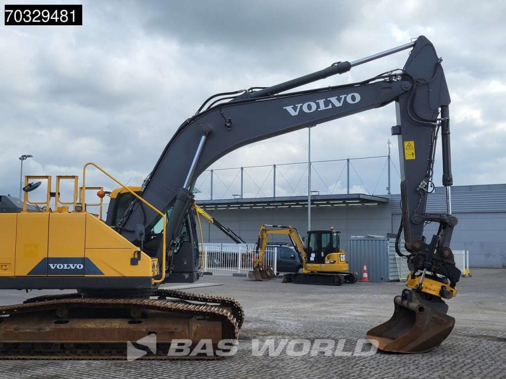 Volvo EC250 E NL 3M Width Photo 10