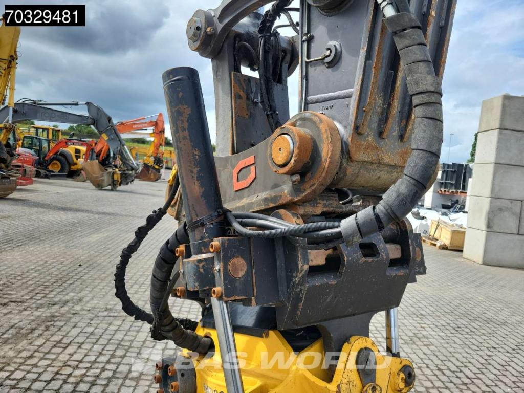 Volvo EC250 E NL 3M Width Photo 14