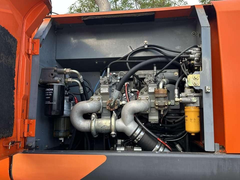 Hitachi ZX350LCN-3 HSD Photo 7