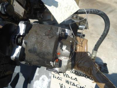 Pompe hydraulique de servomécanisme pour Fiat Hitachi W130 en vente par OLM 90 Srl