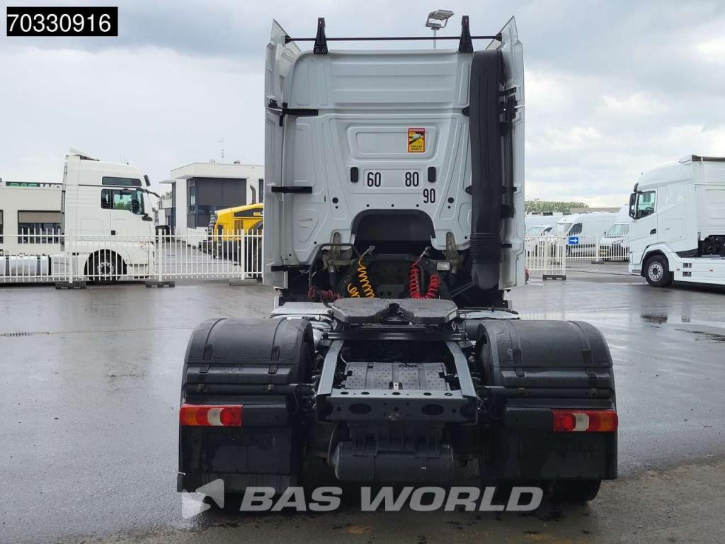 Mercedes-Benz Actros 1843 4X2 ClassicSpace Retarder PTO Photo 10