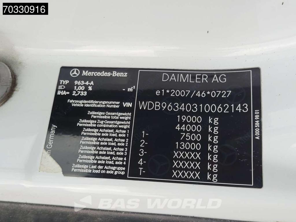 Mercedes-Benz Actros 1843 4X2 ClassicSpace Retarder PTO Photo 30