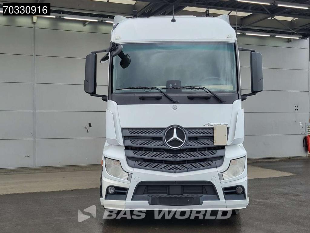 Mercedes-Benz Actros 1843 4X2 ClassicSpace Retarder PTO Photo 6