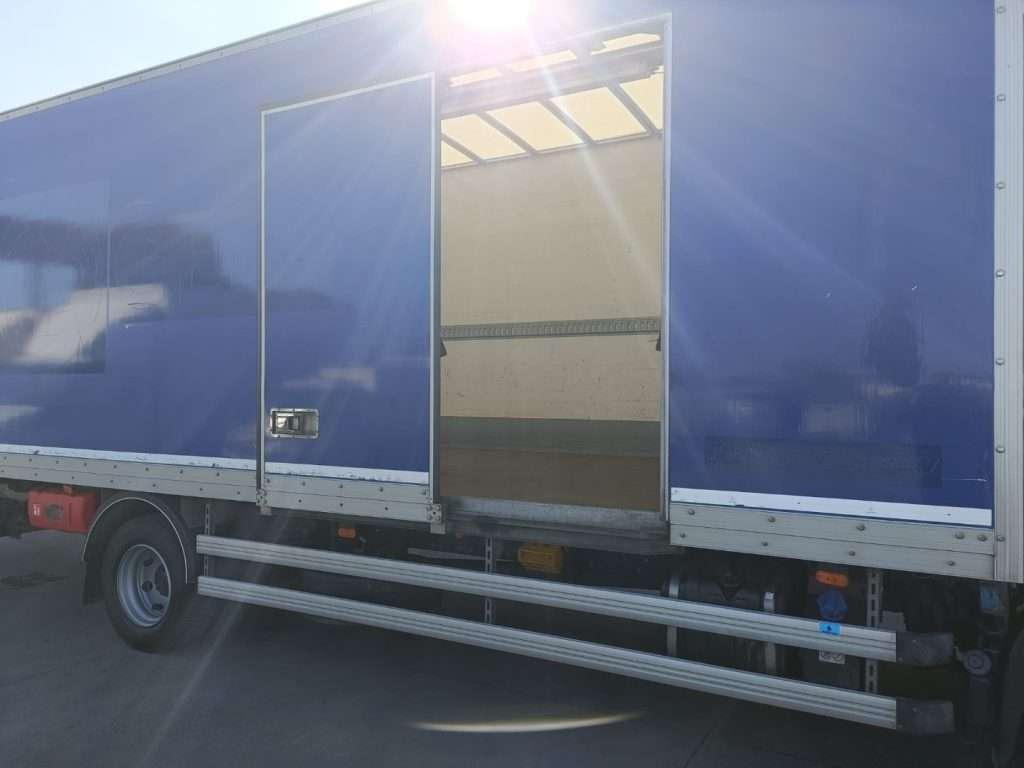 Iveco EUROCARGO 120E19P FURGONATO BOX PORTA LATERALE Photo 11