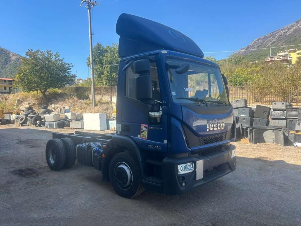 Iveco EUROCARGO CUBE 120-220 Photo 10