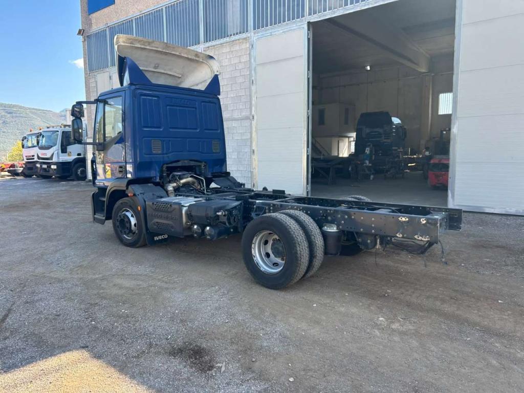 Iveco EUROCARGO CUBE 120-220 Photo 21