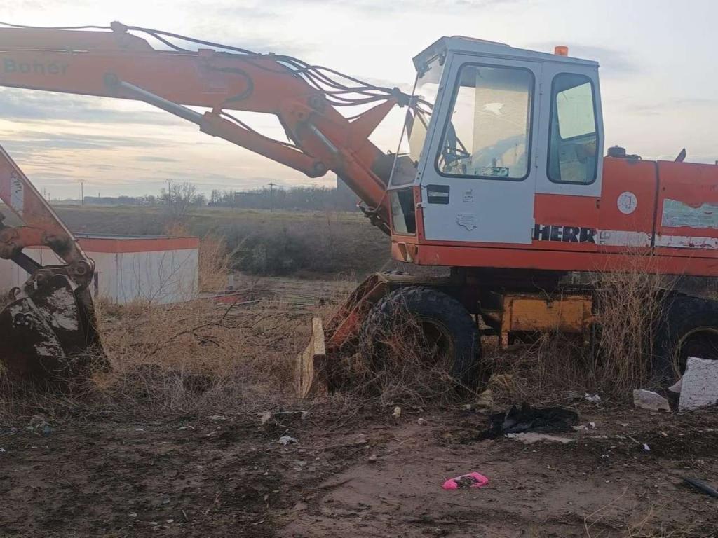 Liebherr 902 Photo 1