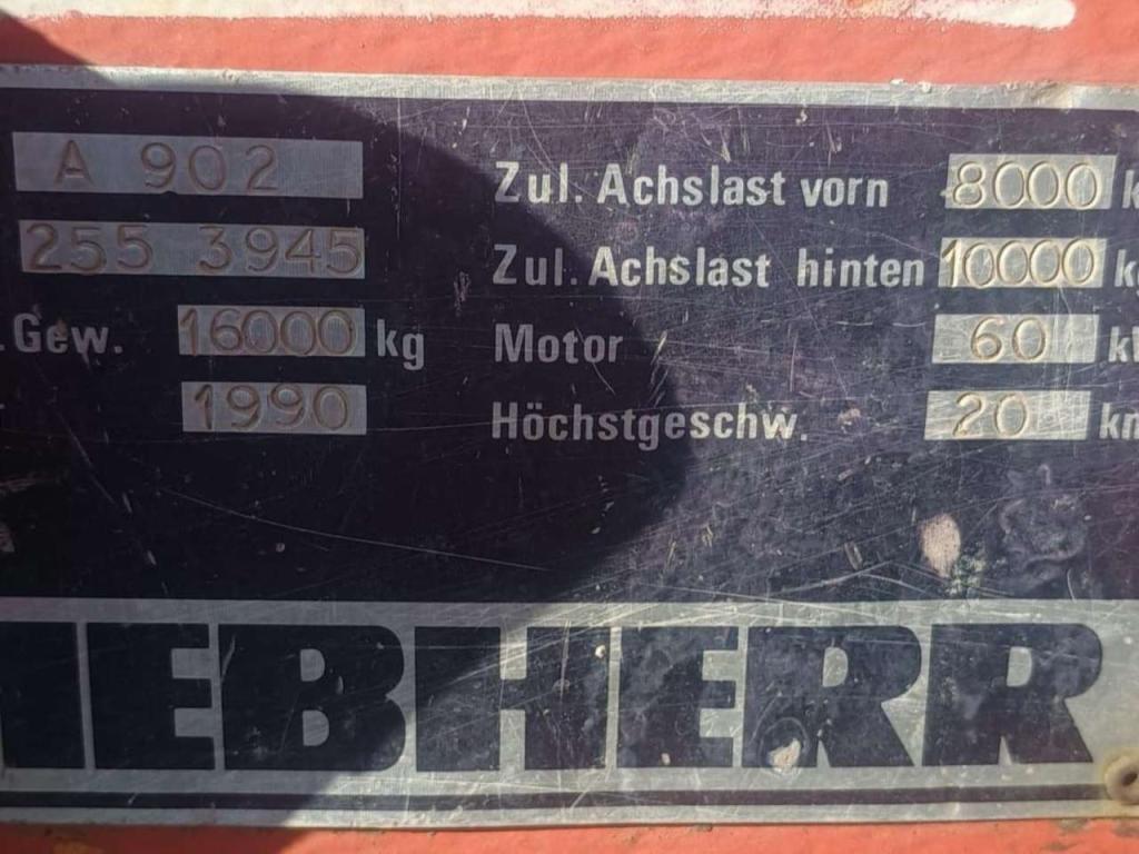 Liebherr 902 Photo 6
