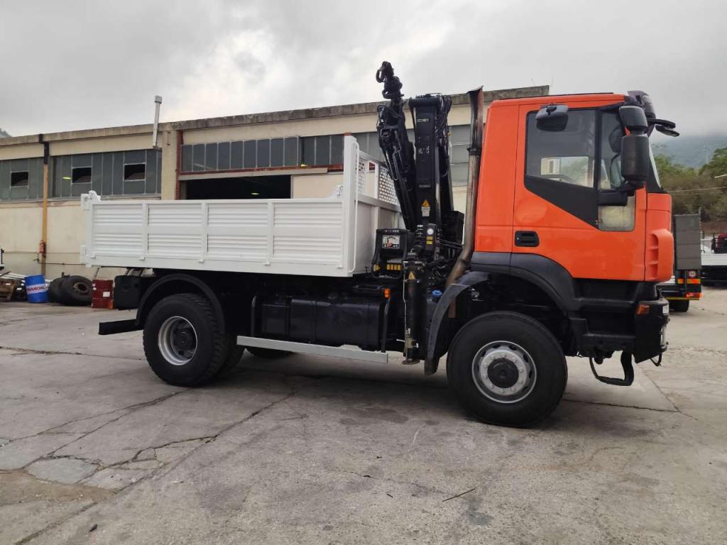 Iveco TRAKKER 190T36 Photo 22
