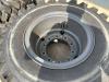 Pneu pour Komatsu 1000 x 20 Set / 10.00 x 20: 4x2 Tyres Photo 2 thumbnail