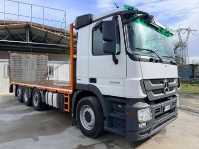 Mercedes-Benz Actros 2544 en vente par Albacamion Srl