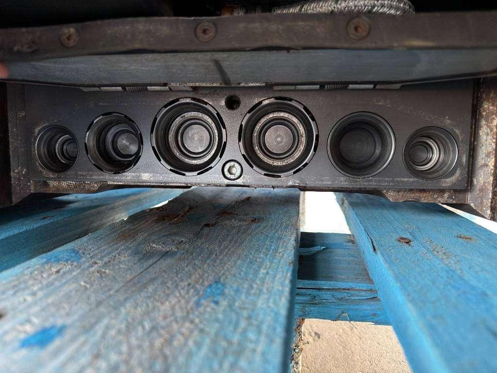 OilQuick OQ80 - M318D / M320F / M322D / 320D / 320E / 323D Photo 12