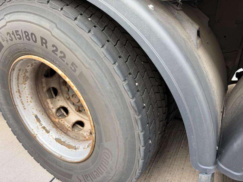 Iveco STRALIS HI-STREET 260S31 Photo 3