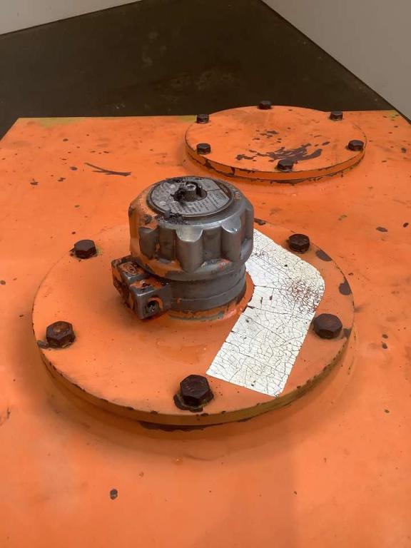 Réservoir de huile pour Fiat Hitachi EX 235 Photo 4