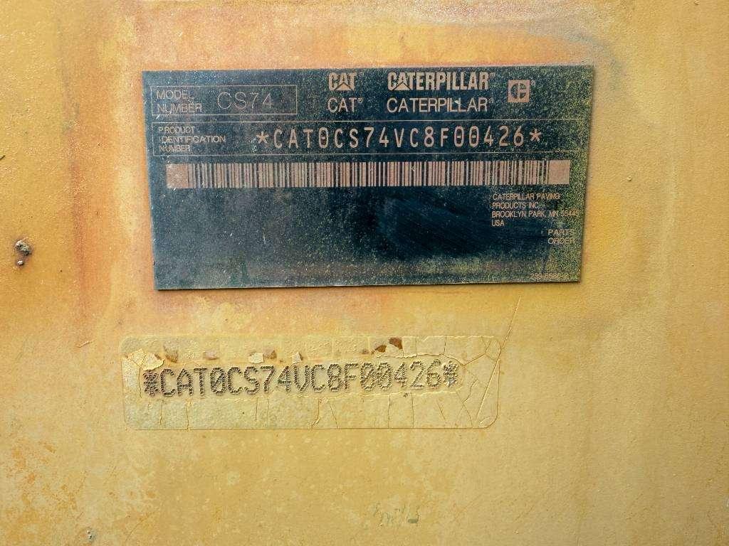 Caterpillar CS74 Photo 13