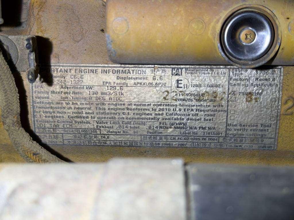 Caterpillar CS74 Photo 4