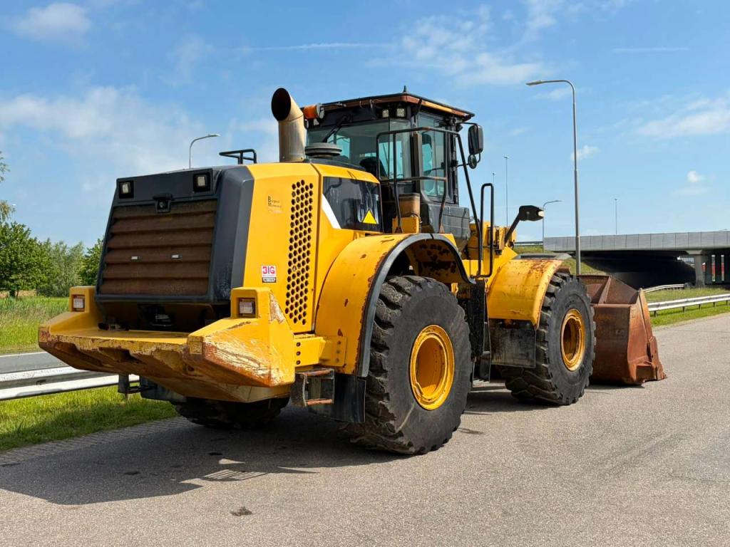Caterpillar 972K Photo 5