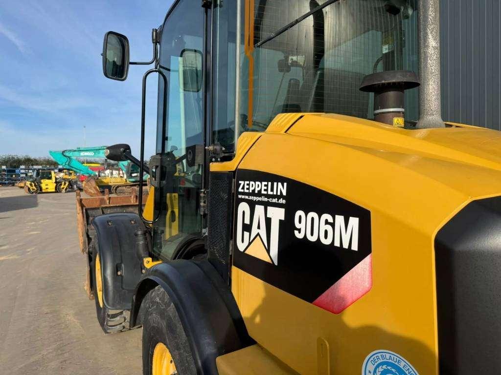 Caterpillar 906M Photo 10