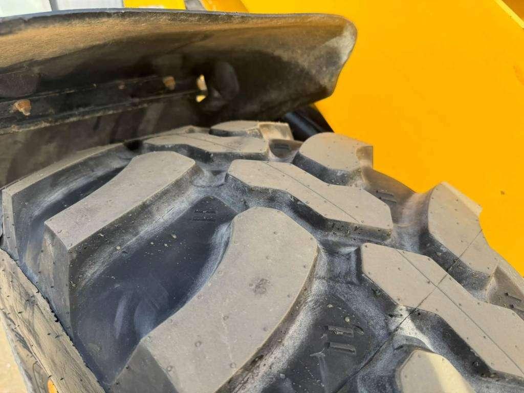 Caterpillar 906M Photo 20