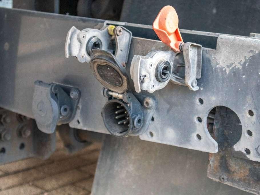 Mercedes-Benz ACTROS 2548-6x2+VOITH Photo 10