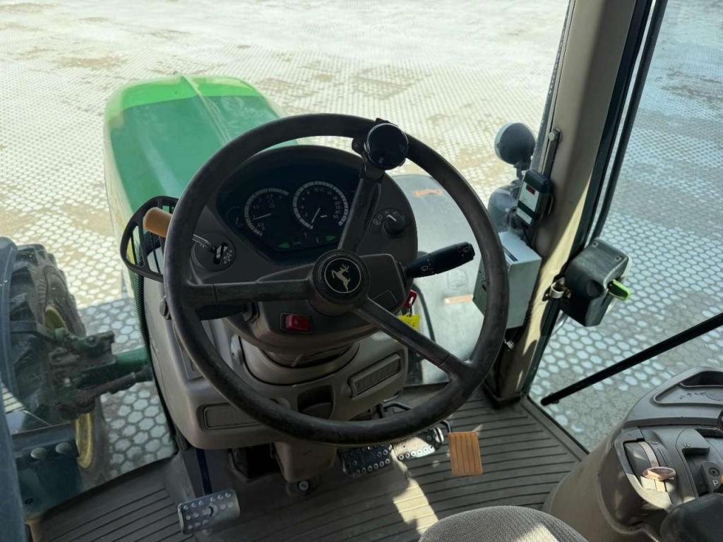 John Deere 7530 PowerQuad Photo 24