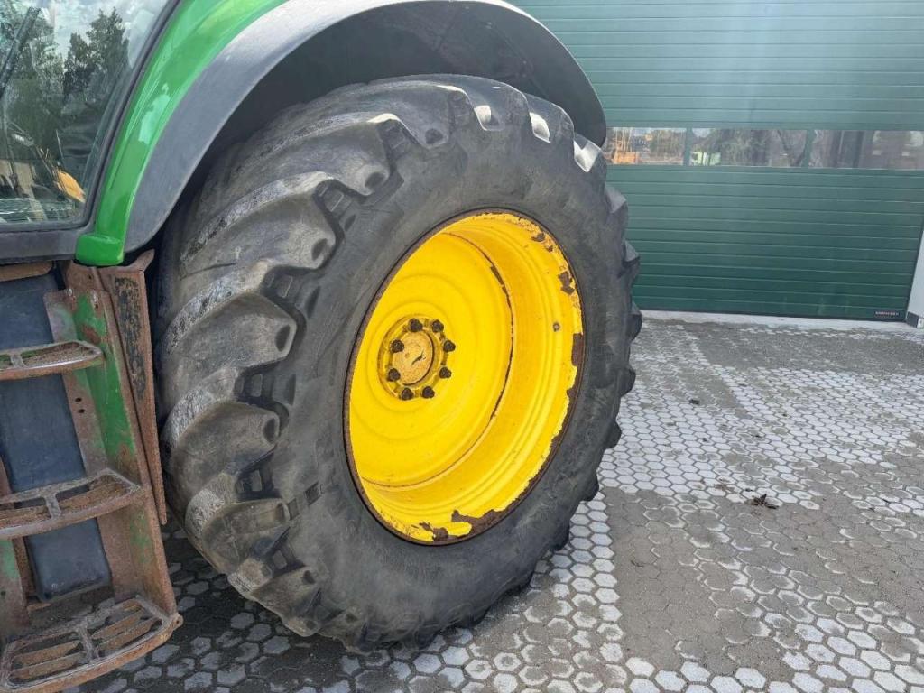 John Deere 7530 PowerQuad Photo 6