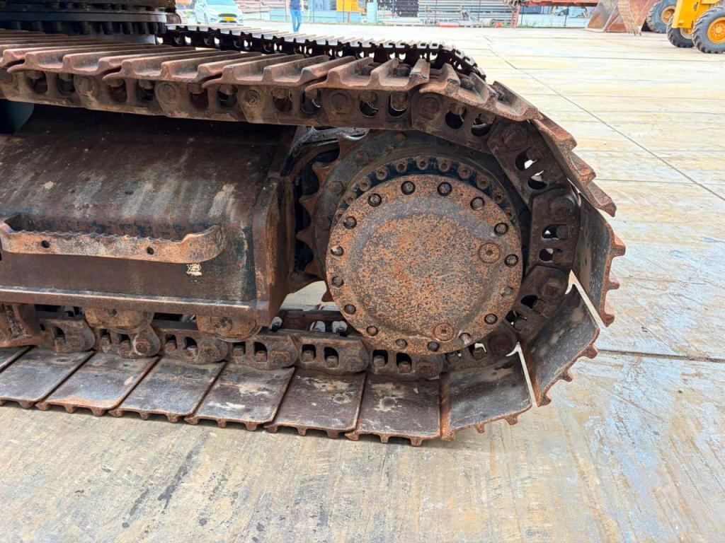 Caterpillar 320FL Photo 15