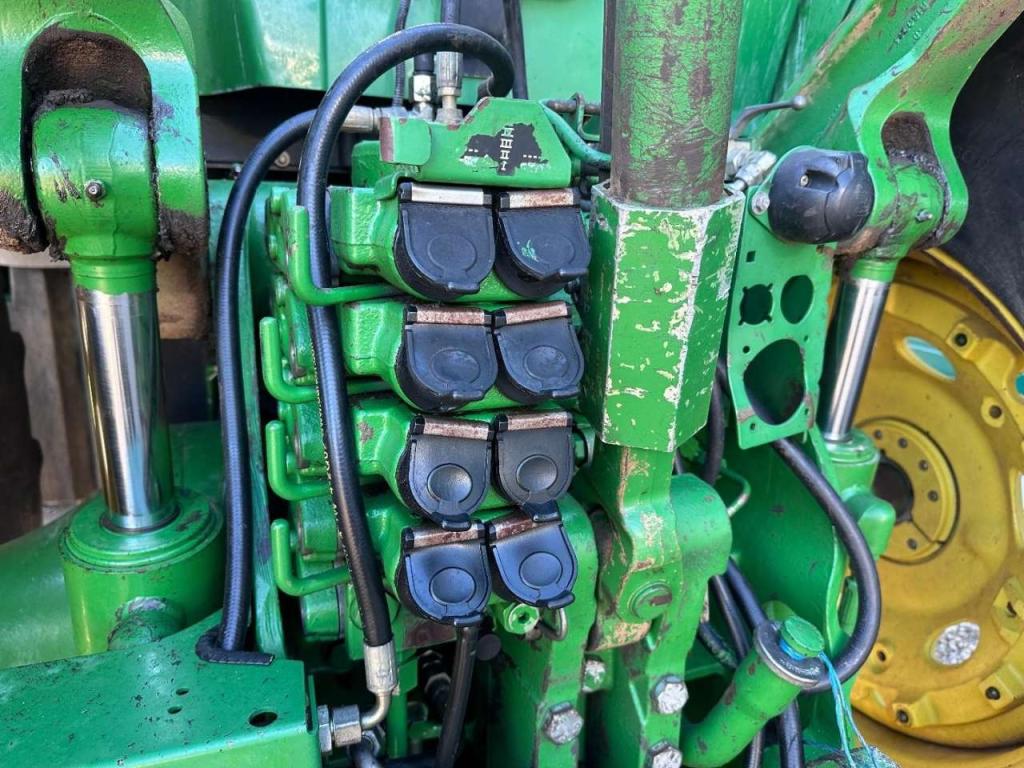 John Deere 8120 Powershift Photo 20