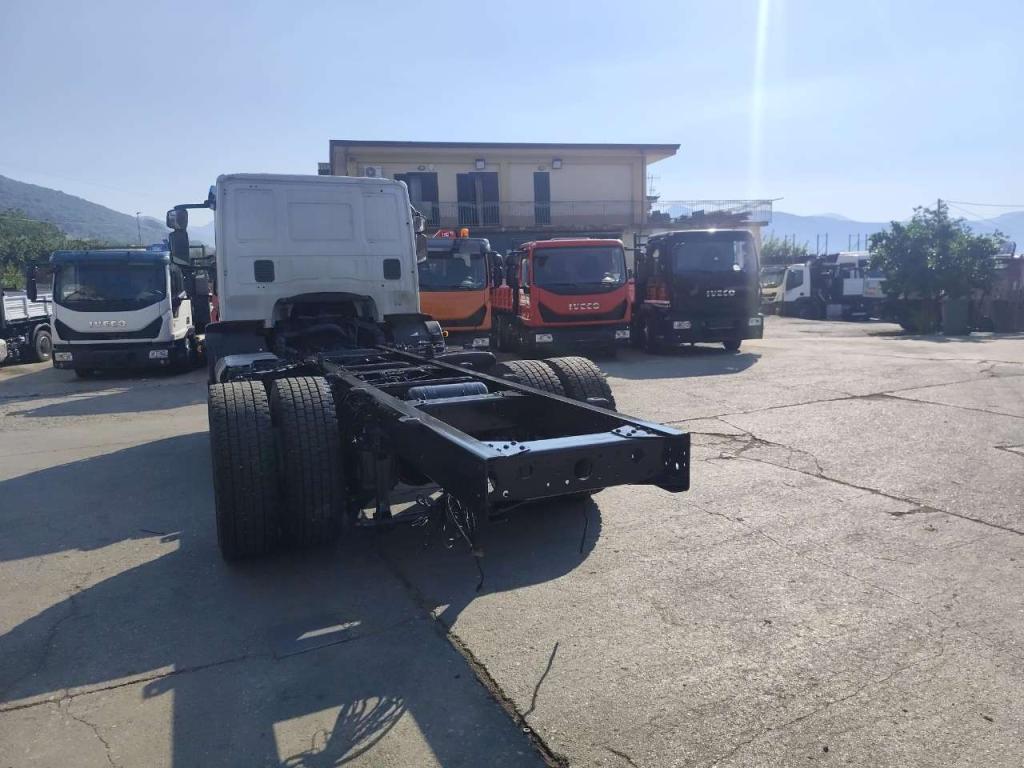 Iveco EUROCARGO 180E32 Photo 13