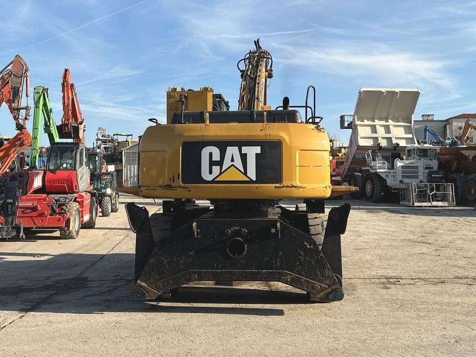 Caterpillar M325D 4X4 Photo 23