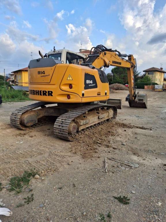 Liebherr 914 Photo 1