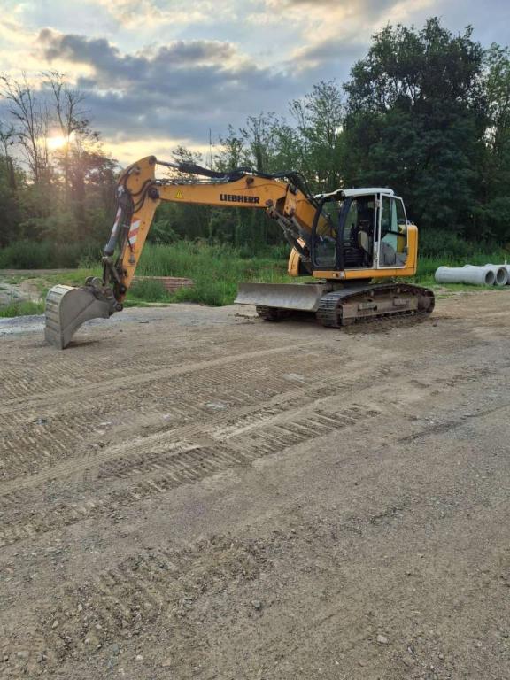 Liebherr 914 Photo 9