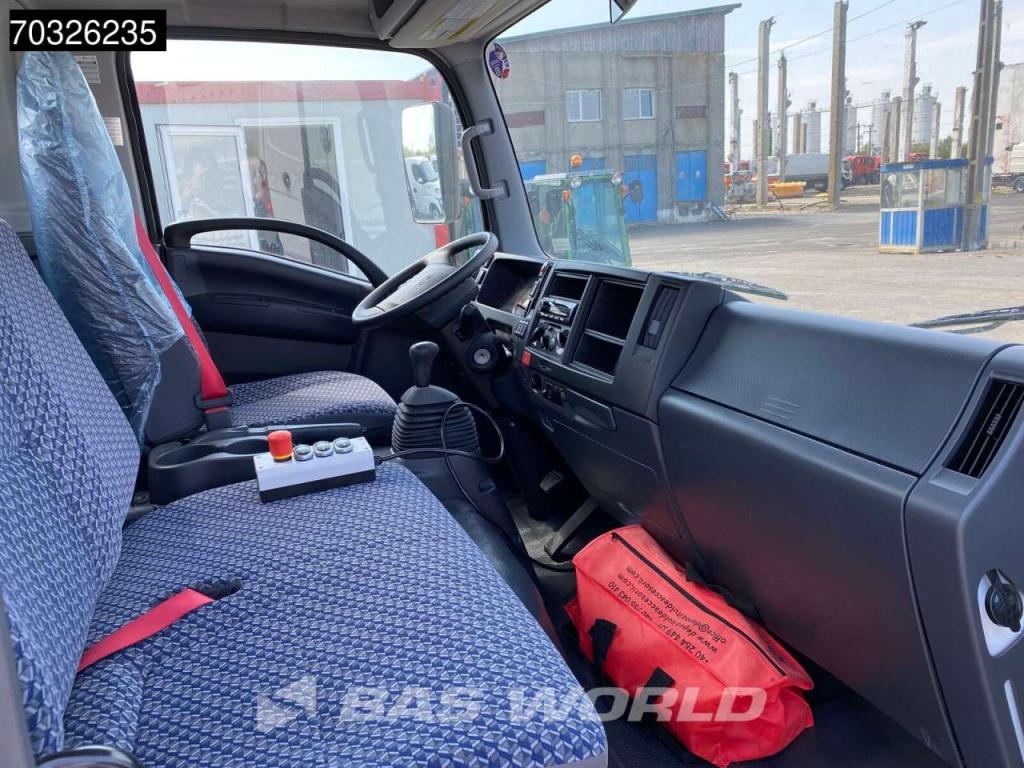Isuzu M 27 4X2 Photo 13