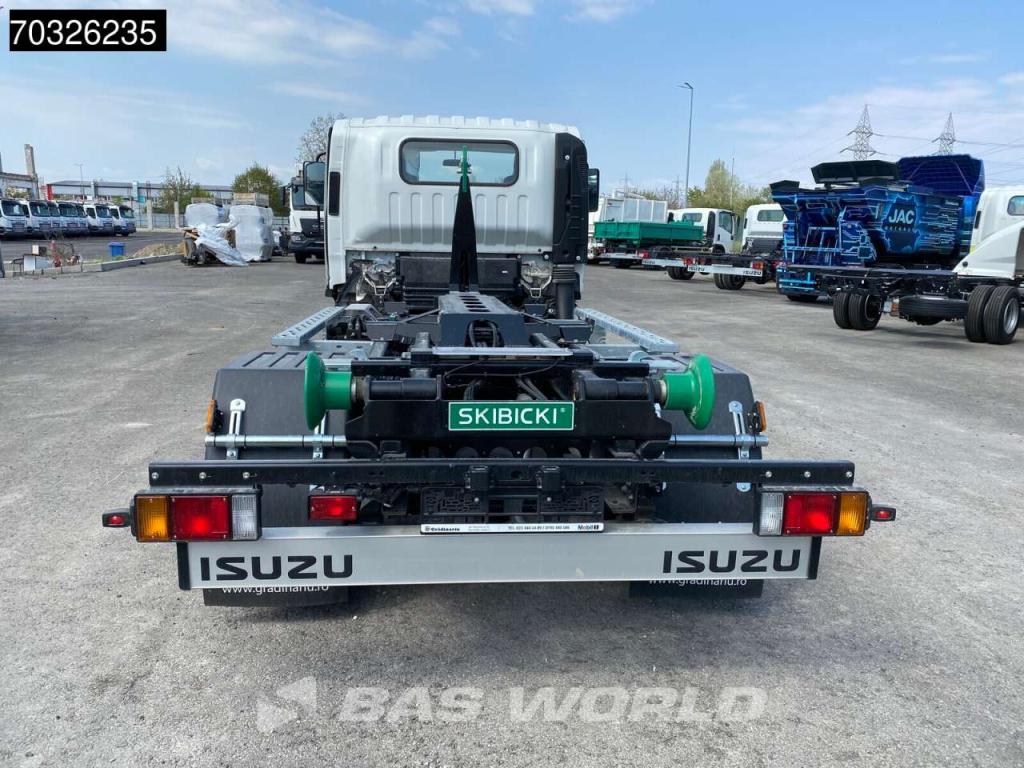 Isuzu M 27 4X2 Photo 9