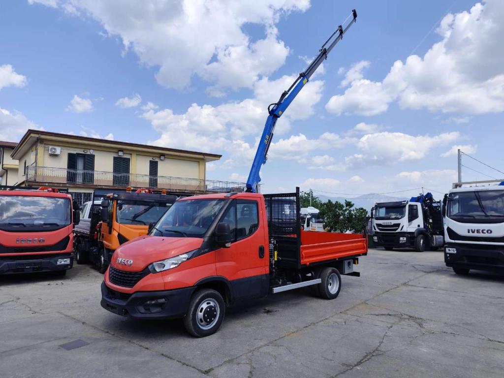 Iveco DAILY 35-120 Photo 22