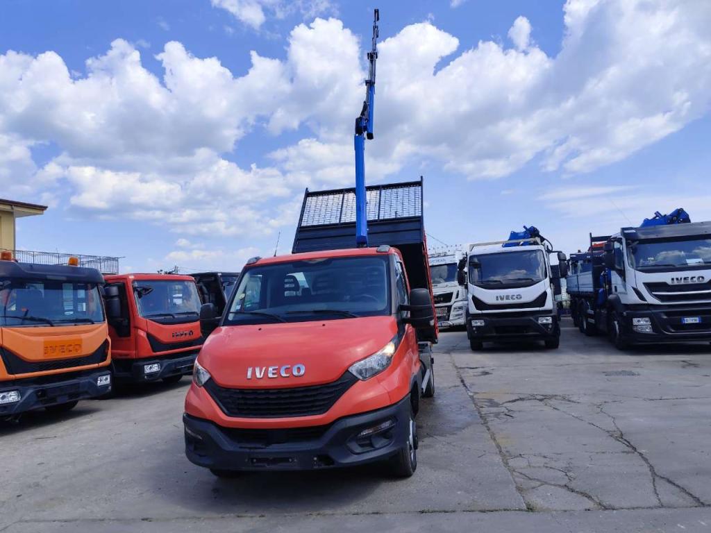 Iveco DAILY 35-120 Photo 6