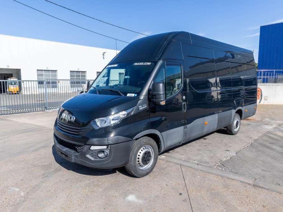 Iveco DAILY 35S18 Photo 1