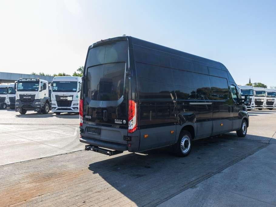 Iveco DAILY 35S18 Photo 4
