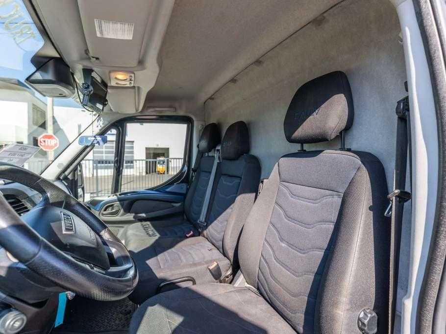 Iveco DAILY 35S18 Photo 9