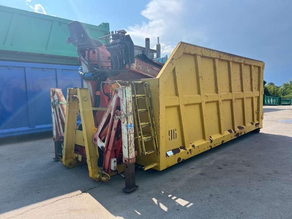 CONTAINER SCARRABILE USATO A CIELO APERTO CON GRU Photo 1