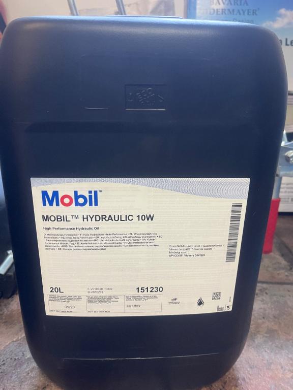 MOBIL Huile hydraulique Photo 1