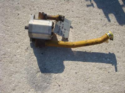 Pompe hydraulique pour Fiat Allis FL5B E APRIPISTA FD5 en vente par OLM 90 Srl