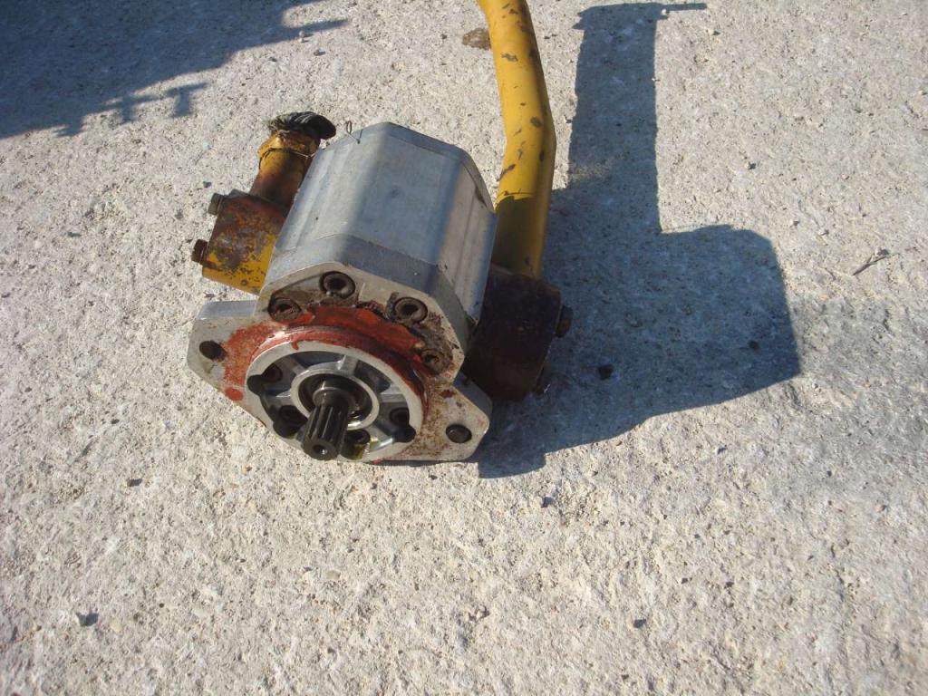 Pompe hydraulique pour Fiat Allis FL5B E APRIPISTA FD5 Photo 4