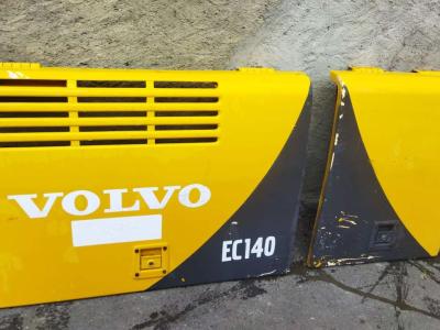 Capot et panneau de carrosserie pour Volvo Ec 140 en vente par PRV Ricambi Srl