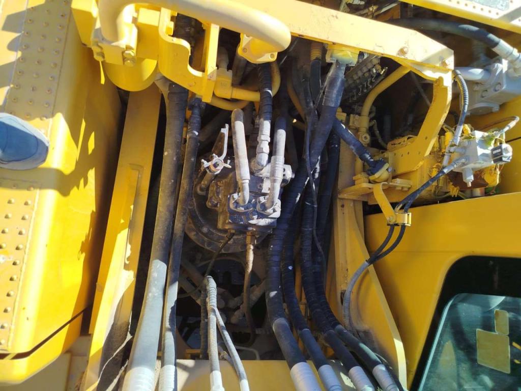Komatsu PC360NLC-10 Photo 7