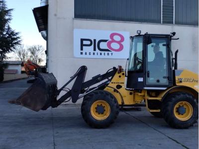 New Holland W80TC en vente par Pic8 Srl