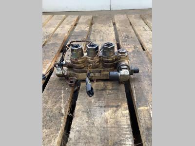 Soupape hydraulique pour Fiat Hitachi FH200E en vente par Massucco T. Srl Area Ricambi