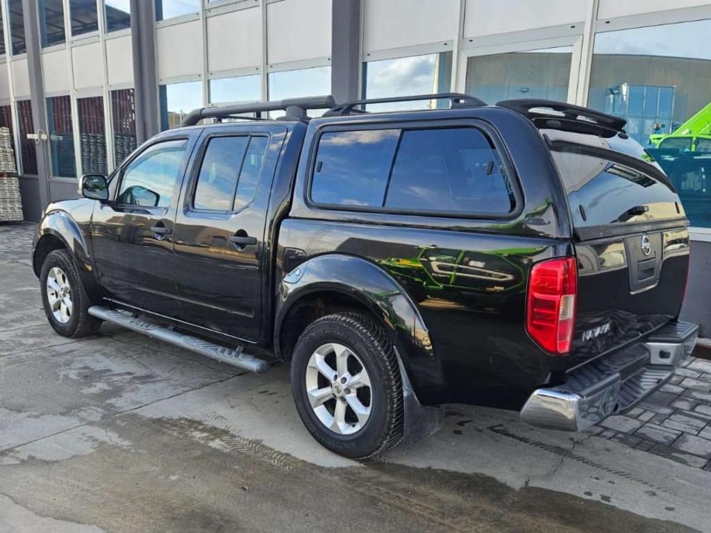 Nissan NAVARA Photo 2